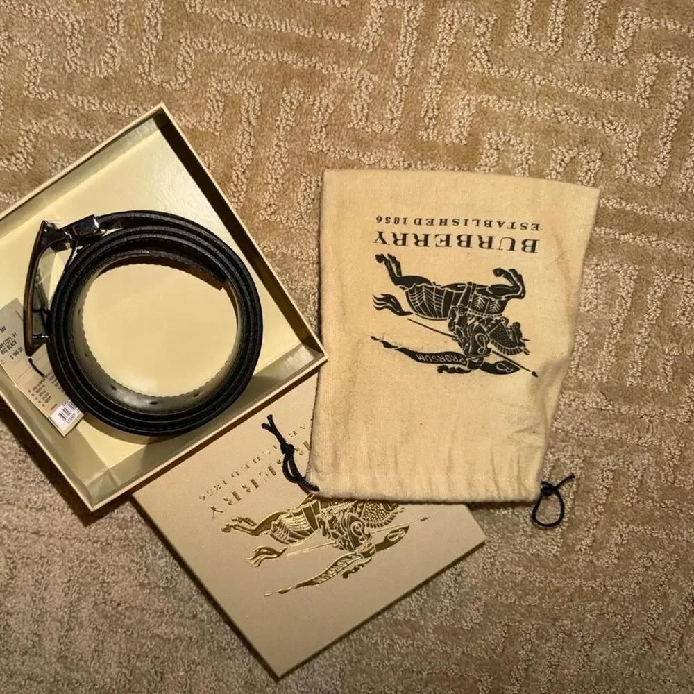 Burberry nwt black